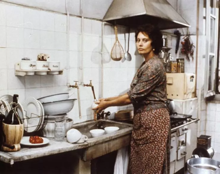 Кадр из Необычный день (1977) Кадр из Необычный день (1977)