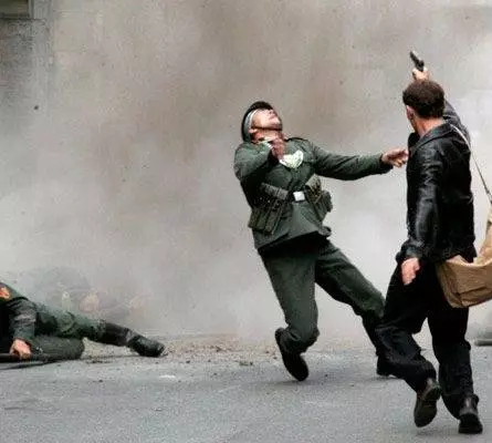 Кадр из Армия преступников (2009) Кадр из Армия преступников (2009)