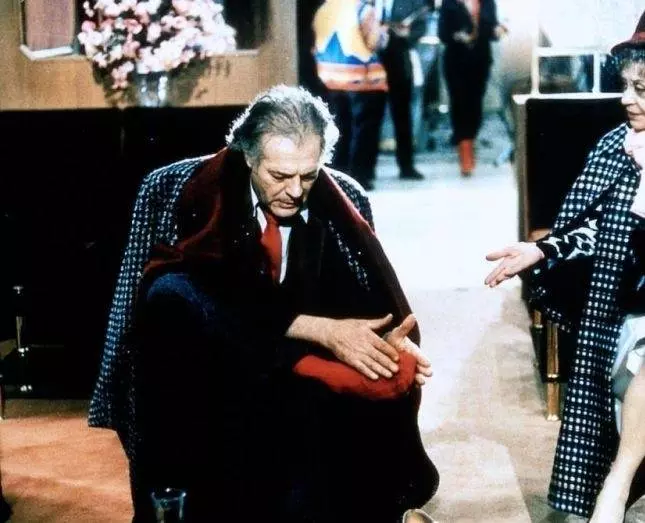 Кадр из Джинджер и Фред (1985) Кадр из Джинджер и Фред (1985)