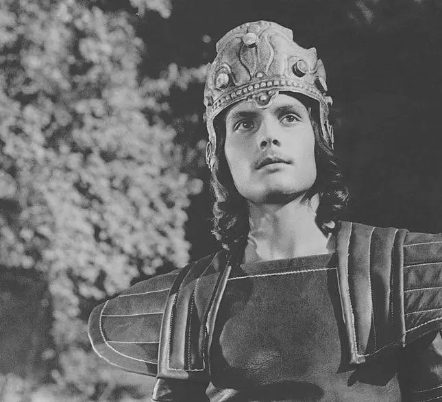 Кадр из Сказание о Сиявуше (1976) Кадр из Сказание о Сиявуше (1976)