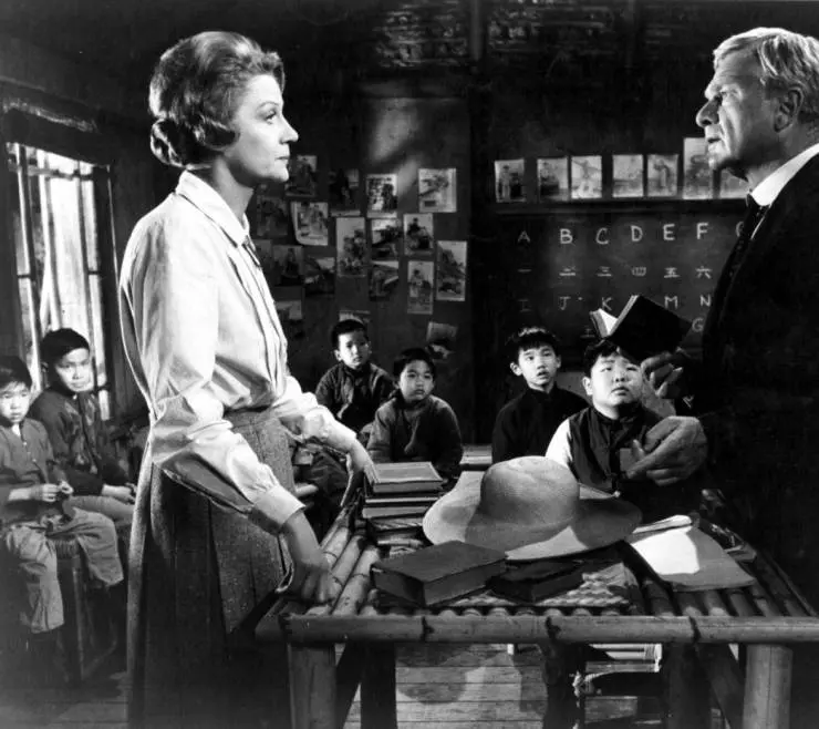 Кадр из 7 женщин (1966) Кадр из 7 женщин (1966)