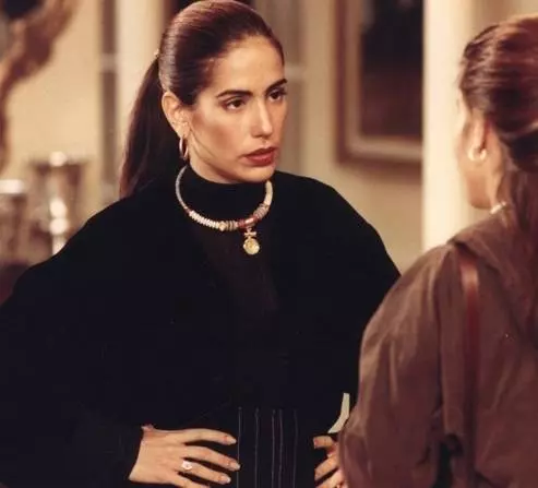 Кадр из Секрет Тропиканки (1993) Кадр из Секрет Тропиканки (1993)