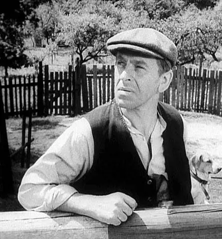 Кадр из Магазин на площади (1965) Кадр из Магазин на площади (1965)