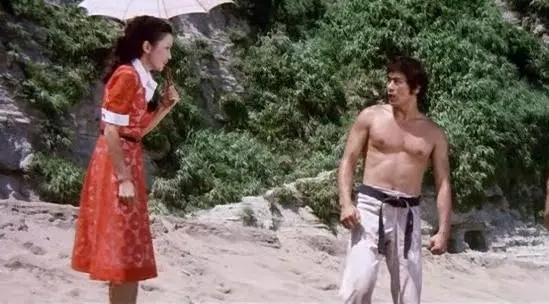 Кадр из Обреченный на одиночество (1975) Кадр из Обреченный на одиночество (1975)
