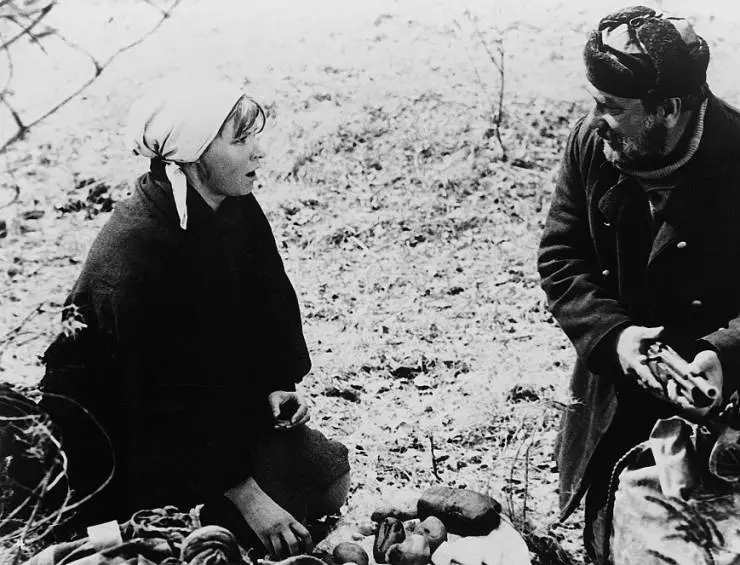 Кадр из По следу властелина (1979) Кадр из По следу властелина (1979)