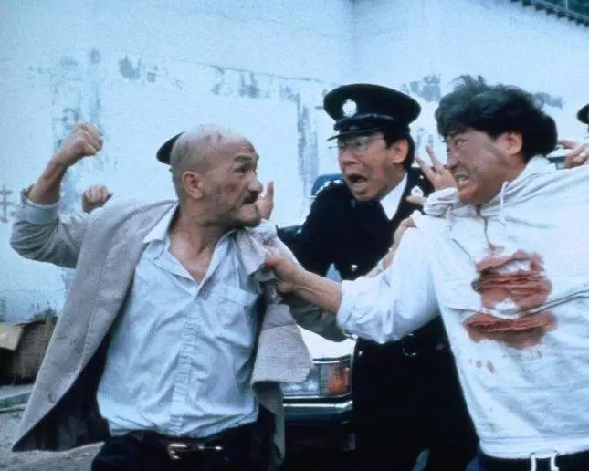 Кадр из Лысый тигр, толстый дракон (1990) Кадр из Лысый тигр, толстый дракон (1990)