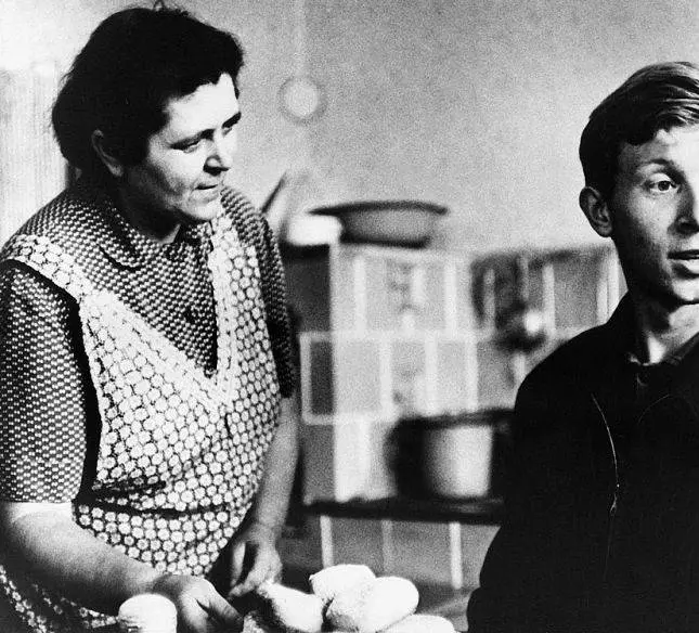 Кадр из Черный Петр (1963) Кадр из Черный Петр (1963)