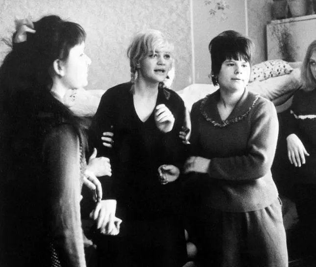 Кадр из Любовные похождения блондинки (1965) Кадр из Любовные похождения блондинки (1965)