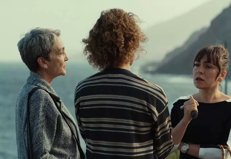 Кадр из Иерро (2019) Кадр из Иерро (2019)