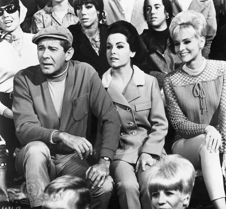 Кадр из Грозовая аллея (1967) Кадр из Грозовая аллея (1967)