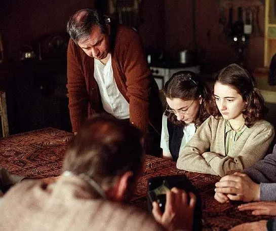 Кадр из Анна Франк (2001) Кадр из Анна Франк (2001)