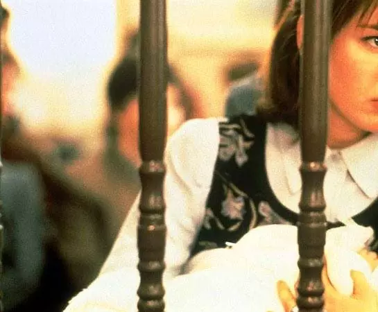 Кадр из Дороже рубинов (1997) Кадр из Дороже рубинов (1997)