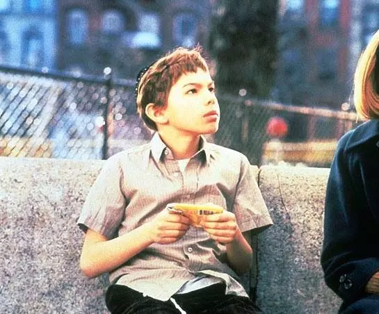 Кадр из Дороже рубинов (1997) Кадр из Дороже рубинов (1997)
