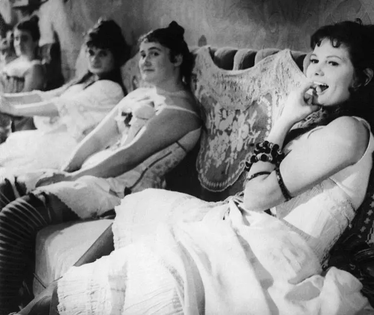 Кадр из Ла Вьячча (1961) Кадр из Ла Вьячча (1961)