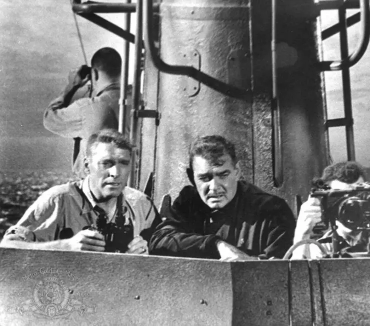 Кадр из Идти тихо, идти глубоко (1958) Кадр из Идти тихо, идти глубоко (1958)