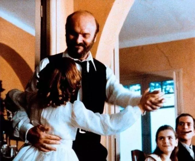 Кадр из Юг (1983) Кадр из Юг (1983)