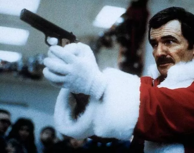 Кадр из олицейский по найму (1987) Кадр из олицейский по найму (1987)