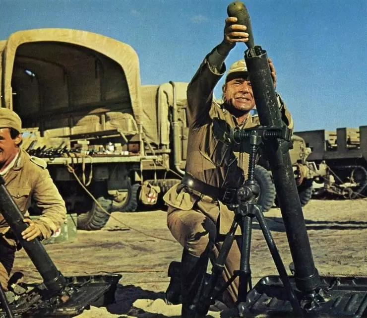 Кадр из Поход Роммеля (1971) Кадр из Поход Роммеля (1971)