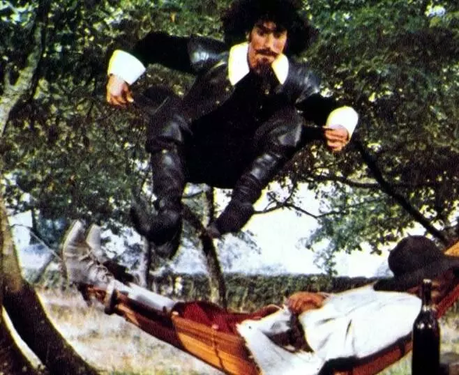 Кадр из 4 мушкетера Шарло (1973) Кадр из 4 мушкетера Шарло (1973)