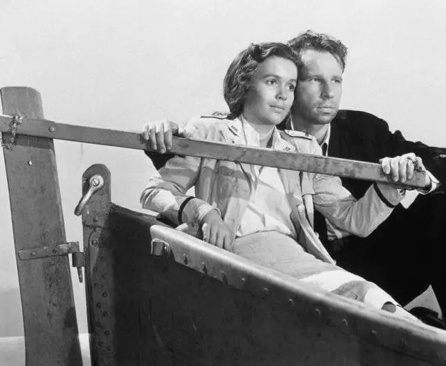 Кадр из Спасательная шлюпка (1944) Кадр из Спасательная шлюпка (1944)