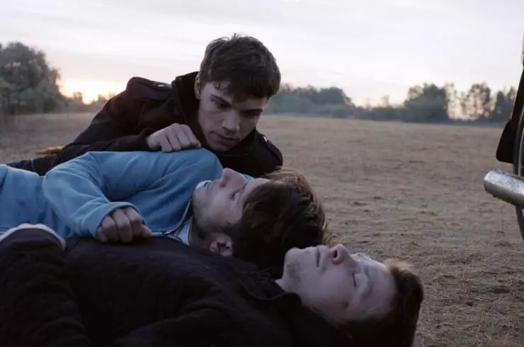 Кадр из Земля гроз (2014) Кадр из Земля гроз (2014)