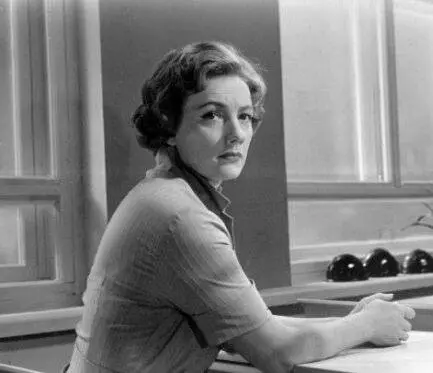 Кадр из Камень и осколки (1966) Кадр из Камень и осколки (1966)