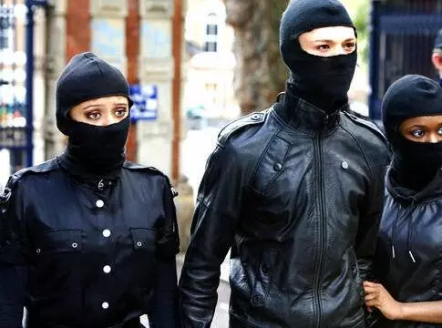 Кадр из Секретные агенты (2007) Кадр из Секретные агенты (2007)