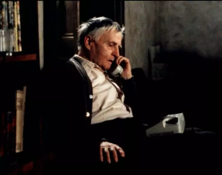 Кадр из 71 фрагмент хронологии случайностей (1994) Кадр из 71 фрагмент хронологии случайностей (1994)