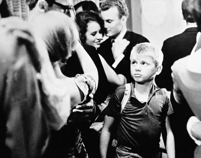 Кадр из Путешествие в Зундевит (1966) Кадр из Путешествие в Зундевит (1966)