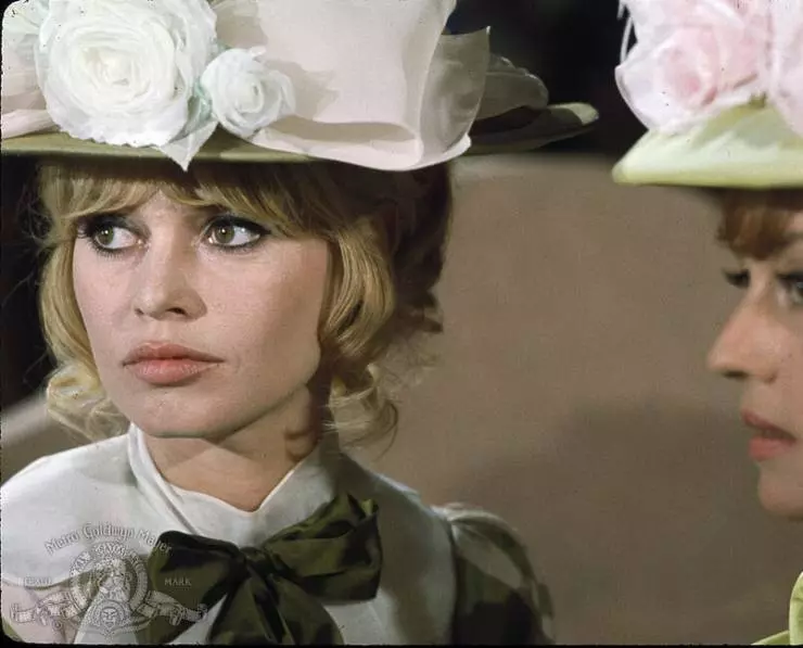 Кадр из Вива Мария! (1965) Кадр из Вива Мария! (1965)