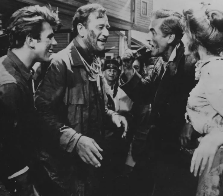Кадр из К северу от Аляски (1960) Кадр из К северу от Аляски (1960)