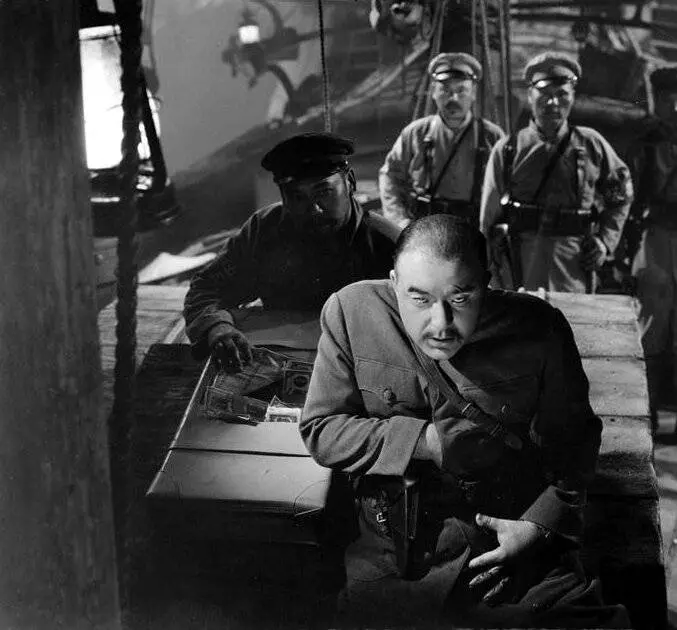 Кадр из Смерть генерала на рассвете (1936) Кадр из Смерть генерала на рассвете (1936)