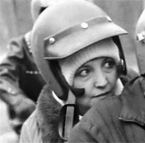 Кадр из Чаша терпения (1989) Кадр из Чаша терпения (1989)