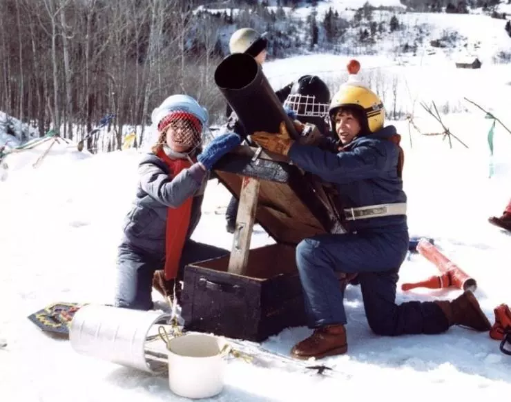 Кадр из Собака, остановившая войну (1984) Кадр из Собака, остановившая войну (1984)