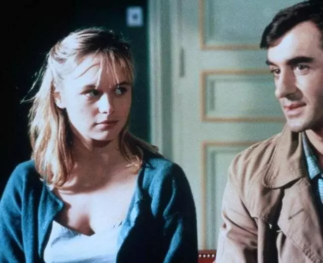 Кадр из Смерть во французском саду (1985) Кадр из Смерть во французском саду (1985)