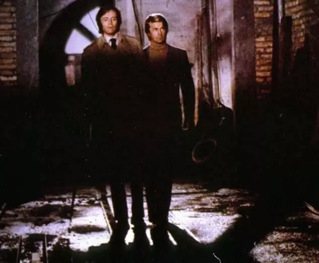 Кадр из Семь шалей из желтого шелка (1972) Кадр из Семь шалей из желтого шелка (1972)