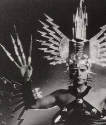 Кадр из Мадам Сатана (1930) Кадр из Мадам Сатана (1930)