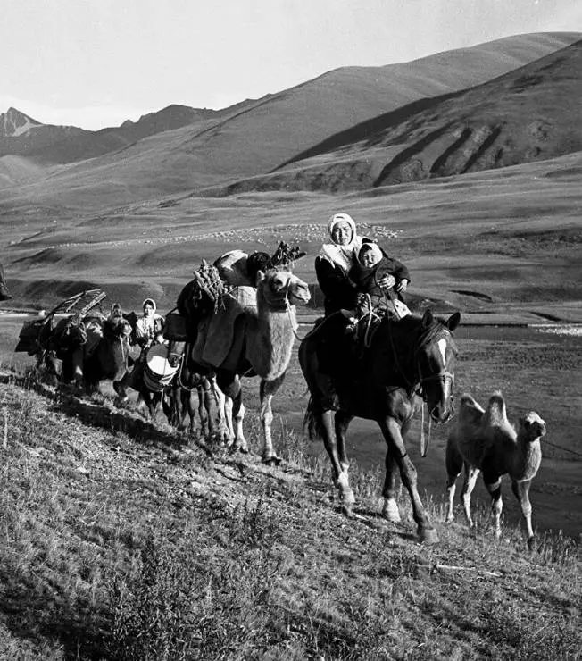 Кадр из Небо нашего детства (1966) Кадр из Небо нашего детства (1966)
