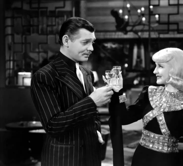 Кадр из Восторг идиота (1939) Кадр из Восторг идиота (1939)