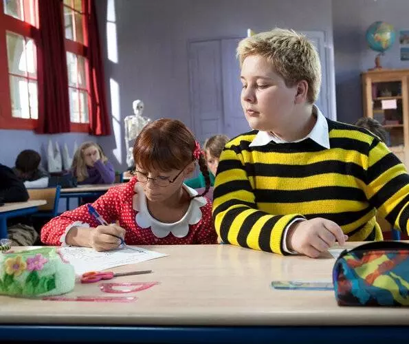 Кадр из Ученик Дюкобю (2011) Кадр из Ученик Дюкобю (2011)