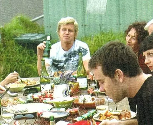 Кадр из Люби, как я хочу (2004) Кадр из Люби, как я хочу (2004)