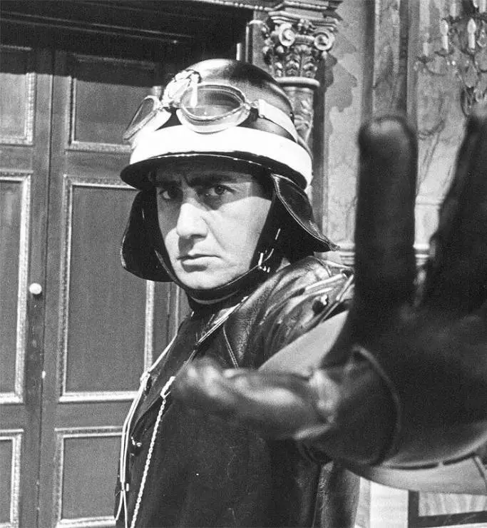 Кадр из Уличный регулировщик (1960) Кадр из Уличный регулировщик (1960)