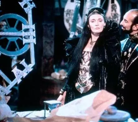 Кадр из К концу времен (1996) Кадр из К концу времен (1996)