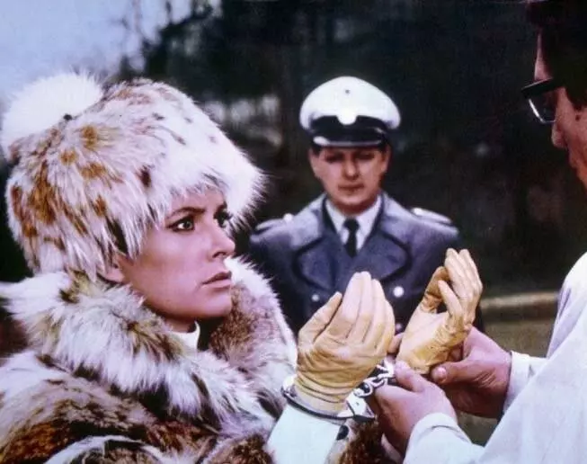 Кадр из Смерть не имеет пола (1968) Кадр из Смерть не имеет пола (1968)