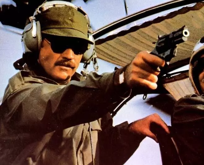Кадр из Стеснительный полицейский (1978) Кадр из Стеснительный полицейский (1978)