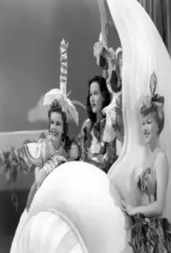 Кадр из Девушки Зигфилда (1941) Кадр из Девушки Зигфилда (1941)