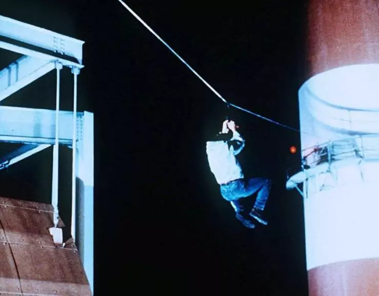 Кадр из Открытый огонь (1994) Кадр из Открытый огонь (1994)