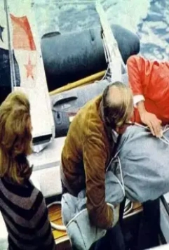 Кадр из Глаз в лабиринте (1972) Кадр из Глаз в лабиринте (1972)