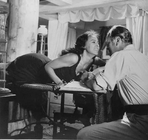 Кадр из Таманго (1958) Кадр из Таманго (1958)