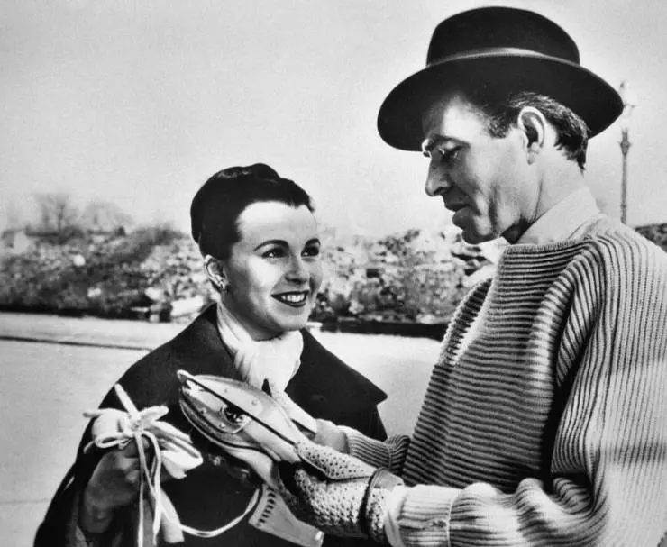 Кадр из Человек посредине (1953) Кадр из Человек посредине (1953)
